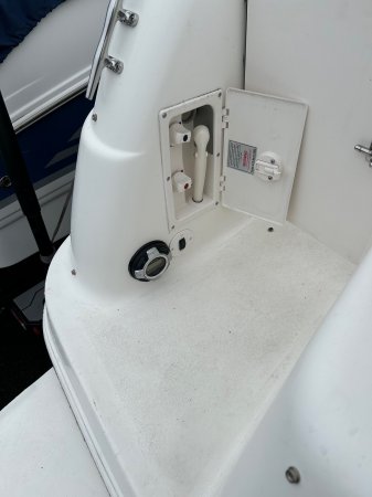 Used 2007 Chaparral 240 Signature Power Boat for sale